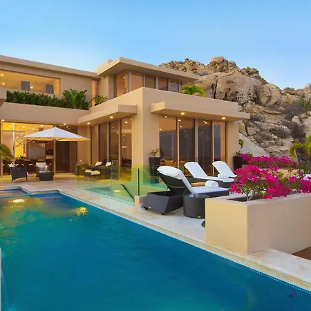 Villa Pacific West